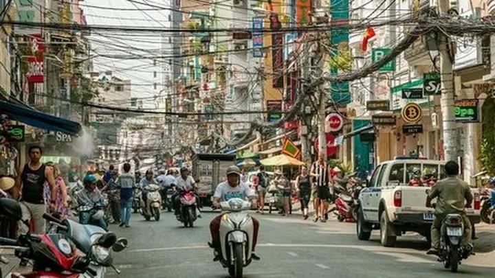 Chuyên gia Hotspot Matrix phân tích: Từ Angela Phương Trinh gây và marketing video